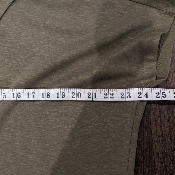 Good condition Banana Republic T Shirt Dress Olive Green Size M Tall - Picture 5 of 6